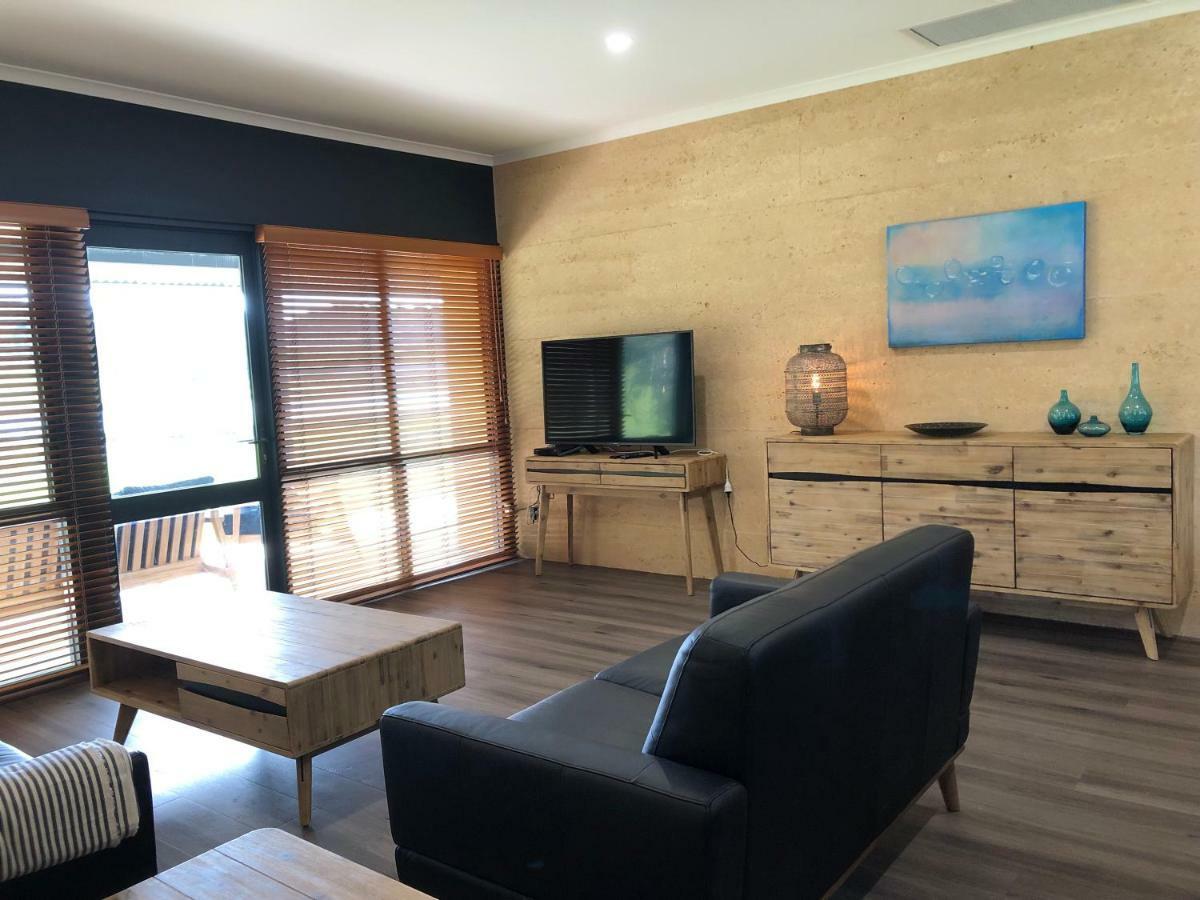 Tanah Marah Hotel Bramley ภายนอก รูปภาพ